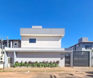 Casa de Condomínio com 3 Quartos para alugar, 120m² no Carandá Bosque, Campo Grande