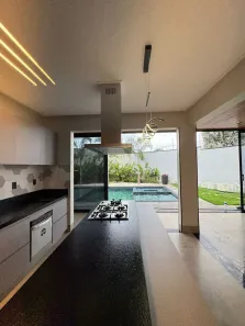 Casa com 3 Quartos à venda, 240m² no Anápolis City, Anápolis