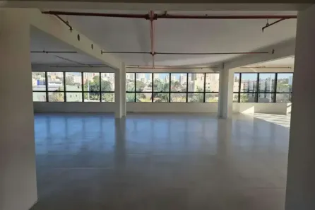 Ponto Comercial para alugar, 250m² no Tabajaras, Uberlândia
