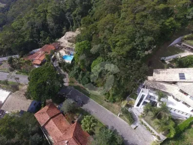 Lote/Terreno à venda, 800m² no Piratininga, Niterói