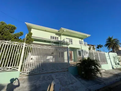 Sobrado com 4 Quartos para alugar, 305m² no Jardim Califórnia, Cuiabá