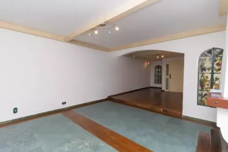 Casa com 4 Quartos à venda, 300m² no Jardim da Glória, São Paulo