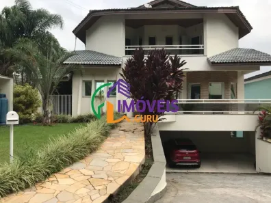 Casa de Condomínio com 3 Quartos à venda, 465m² no Jardim Imperial, Arujá