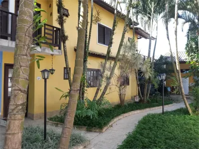 Casa de Condomínio com 2 Quartos à venda, 75m² no Maitinga, Bertioga
