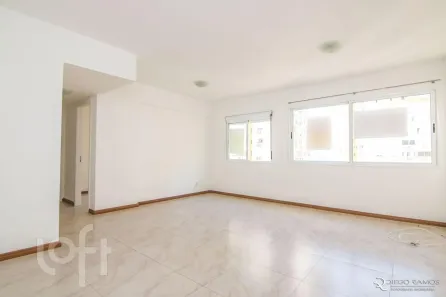 Apartamento com 2 Quartos à venda, 67m² no Santo Antônio, Porto Alegre