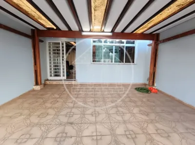 Sobrado com 3 Quartos à venda, 165m² no Jardim Marajoara, São Paulo
