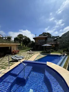Casa de Condomínio com 5 Quartos à venda, 450m² no Itaipava, Petrópolis