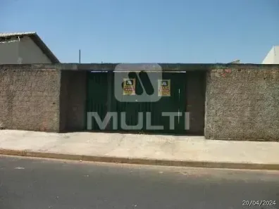 Lote/Terreno com 1 Quarto à venda, 500m² no Granada, Uberlândia