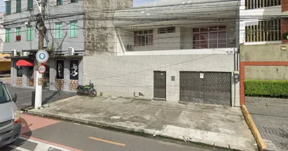 Imóvel Comercial com 6 Quartos para alugar, 500m² no Umarizal, Belém