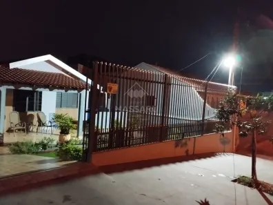 Casa com 2 Quartos à venda, 116m² no Vila Esperança, Maringá