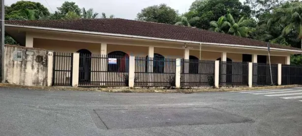 Casa com 3 Quartos à venda, 240m² no Centro, Guaramirim