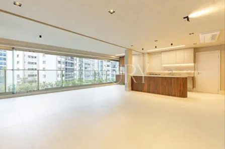 Apartamento com 3 Quartos à venda, 150m² no Moema, São Paulo