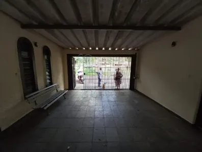 Casa com 5 Quartos à venda, 230m² no Independência, Ribeirão Preto