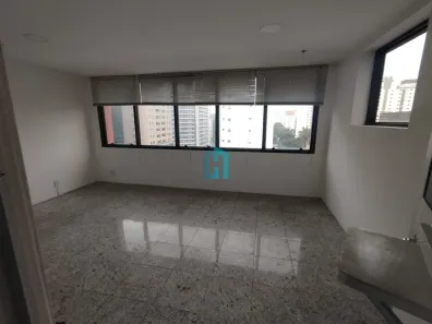 Sala Comercial para alugar, 28m² no Vila Olímpia, São Paulo