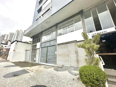 Ponto Comercial para alugar, 235m² no Cascatinha, Juiz de Fora