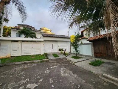 Casa de Condomínio com 3 Quartos à venda, 251m² no Freguesia (Jacarepaguá), Rio de Janeiro