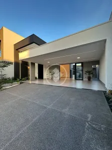 Casa com 3 Quartos à venda, 238m² no Moinho dos Ventos, Goiânia