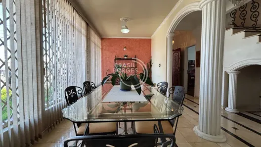 Casa com 4 Quartos à venda, 280m² no Vila Trujillo, Sorocaba