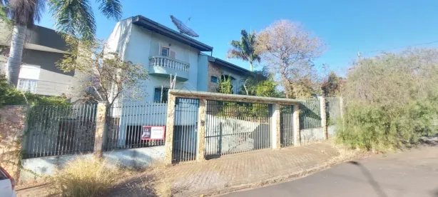 Casa com 3 Quartos à venda, 319m² no Vila Santa Maria, Americana