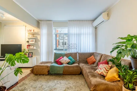 Apartamento com 3 Quartos à venda, 110m² no Auxiliadora, Porto Alegre