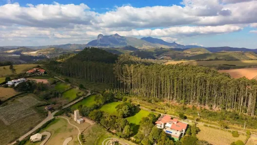 Lote/Terreno à venda, 2400m² no Rota dos Lagos, Venda Nova do Imigrante