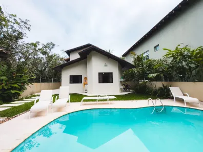 Casa de Condomínio com 5 Quartos à venda, 200m² no Baleia, São Sebastião