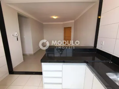Apartamento com 2 Quartos para alugar, 62m² no Santa Mônica, Uberlândia