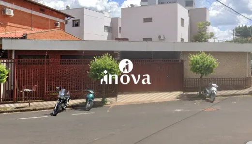 Casa com 4 Quartos à venda, 219m² no Fabrício, Uberaba