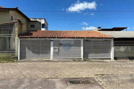 Casa com 4 Quartos à venda, 180m² no Guará I, Brasília