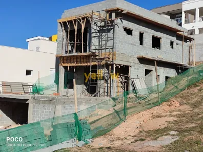 Casa de Condomínio com 3 Quartos à venda, 200m² no Parque Residencial Itapeti, Mogi das Cruzes