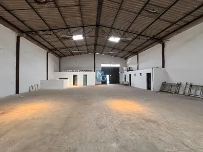 Galpão/Depósito/Armazém para alugar, 700m² no Ibura, Recife