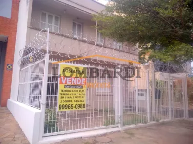 Casa com 7 Quartos à venda, 314m² no São João, Porto Alegre