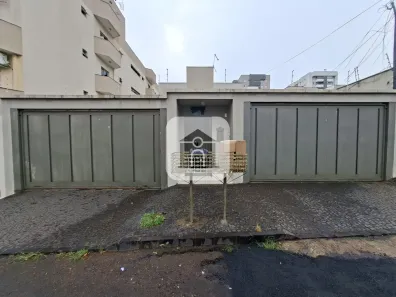 Apartamento com 3 Quartos para alugar, 81m² no Santa Mônica, Uberlândia