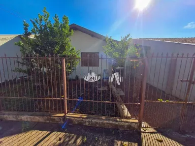 Casa com 3 Quartos à venda, 133m² no Aragarça, Londrina