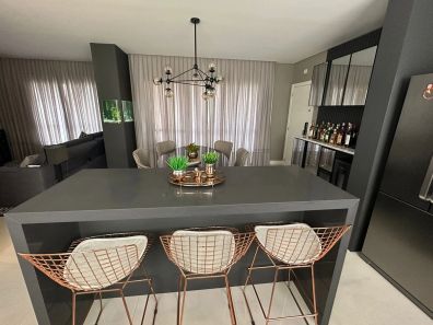 Apartamento com 3 Quartos à venda, 146m² no Centro, Itajaí