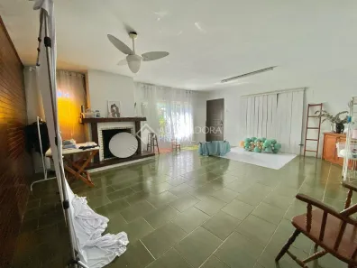 Casa com 5 Quartos à venda, 206m² no Ipanema, Porto Alegre