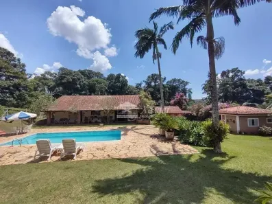 Fazenda/Sítio com 3 Quartos à venda, 400m² no Pavão (Canguera), São Roque