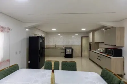 Sobrado com 3 Quartos à venda, 246m² no Tulipas, Jundiaí
