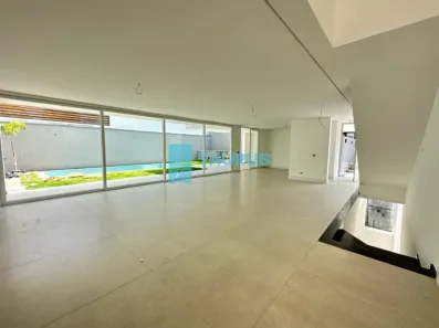 Sobrado com 4 Quartos à venda, 450m² no Campo Belo, São Paulo