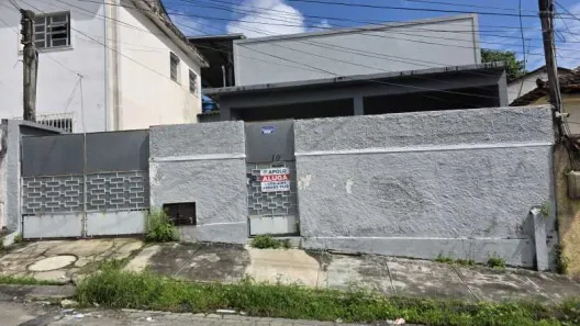 Casa com 2 Quartos para alugar, 75m² no Camarão, São Gonçalo