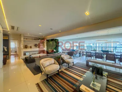 Apartamento com 3 Quartos à venda, 213m² no Santo Amaro, São Paulo