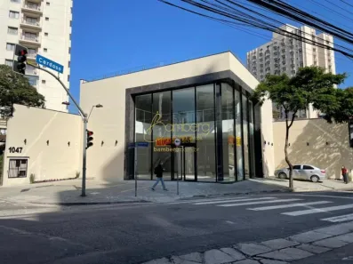 Prédio Comercial para alugar, 550m² no Vila Olímpia, São Paulo