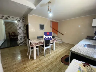 Sobrado com 3 Quartos à venda, 216m² no Jardim Santa Tereza, Embu das Artes