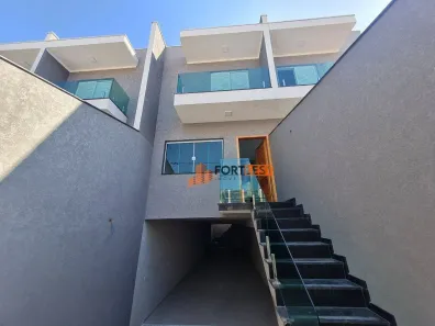 Sobrado com 3 Quartos à venda, 210m² no Vila Carrão, São Paulo
