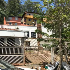 Casa com 3 Quartos à venda, 200m² no Jardim Peri Peri, São Paulo