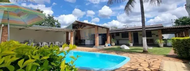 Fazenda/Sítio com 3 Quartos para alugar, 236m² no Contendas, Valinhos