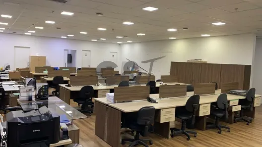 Sala Comercial para alugar, 235m² no Vila Cordeiro, São Paulo