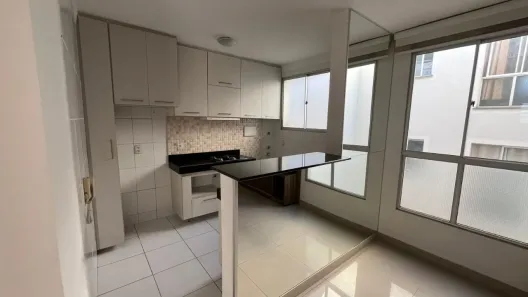 Apartamento com 2 Quartos para alugar, 45m² no Cabral, Contagem