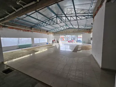 Ponto Comercial com 2 Quartos para alugar, 350m² no Boqueirão, Santos
