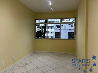 Apartamento com 2 Quartos para alugar, 75m² no Laranjeiras, Rio de Janeiro